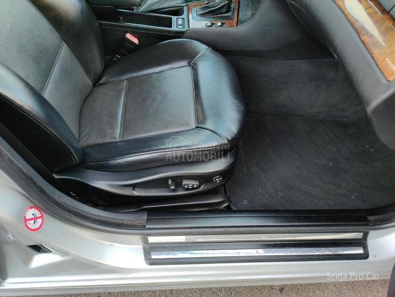 BMW 330 3.0 Xi Ful Prep0ruka