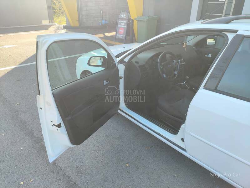 Ford Mondeo 2.0 TDDI TREND