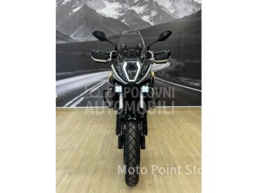 QJMOTOR SRT 600 SX  A2 DOSTUPAN