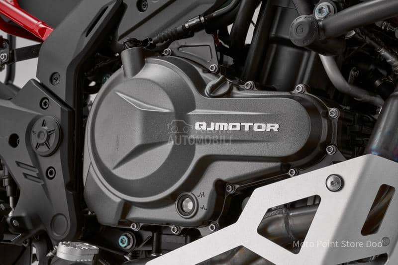 QJMOTOR SRT 600 SX