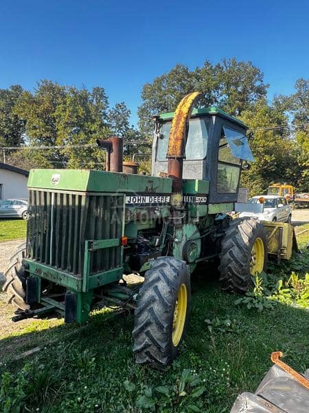 John Deere 5730