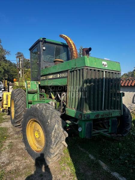 John Deere 5730