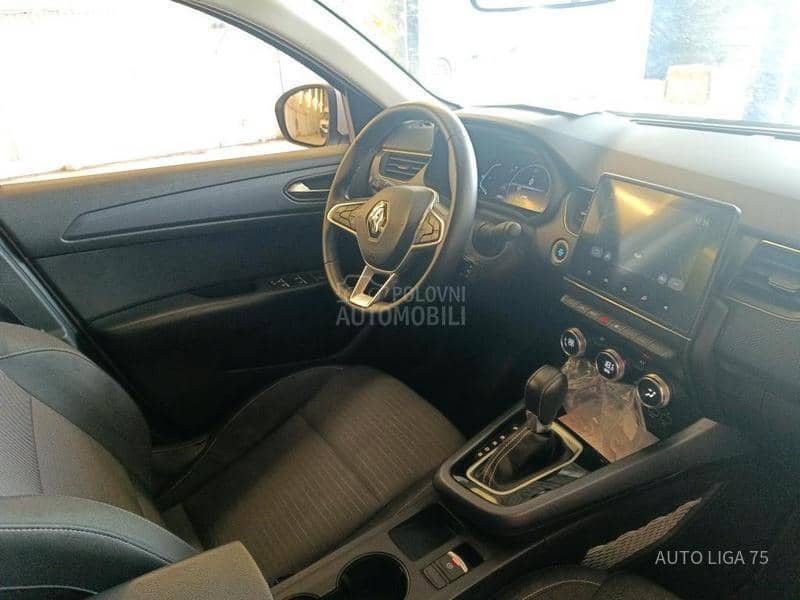 Renault Arkana 1.6 E-Tech145 Busine