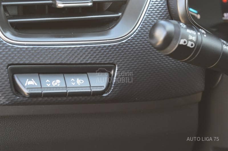 Renault Arkana 1.6 E-Tech145 Busine