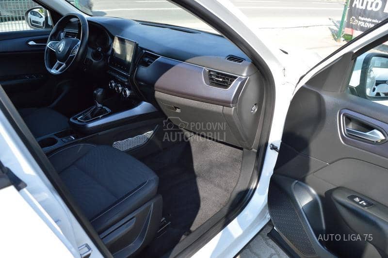 Renault Arkana 1.6 E-Tech145 Busine