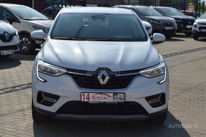 Renault Arkana 1.6 E-Tech145 Busine
