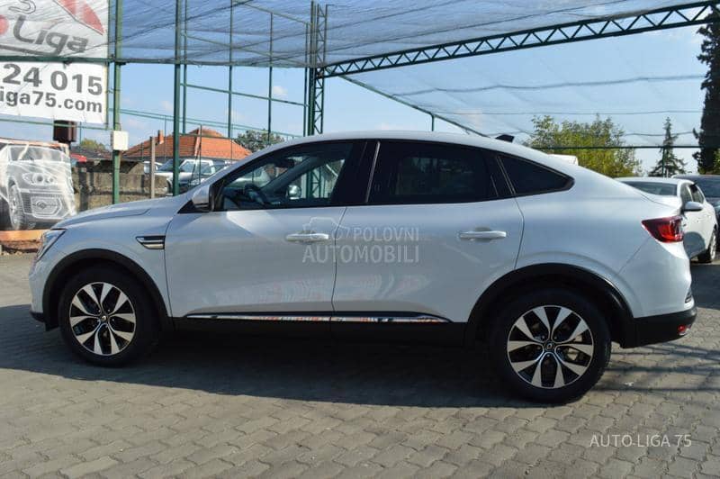 Renault Arkana 1.6 E-Tech145 Busine