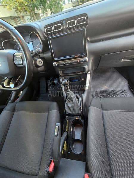 Citroen C3 Aircross 1.2 SHINE TURBO