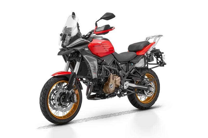 QJMOTOR SRT 700 SX AKCIJA