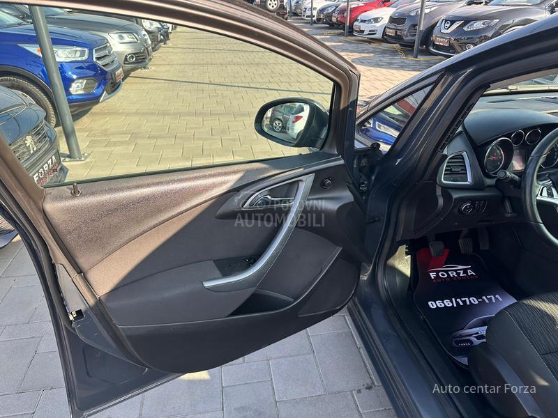 Opel Astra J N O V A