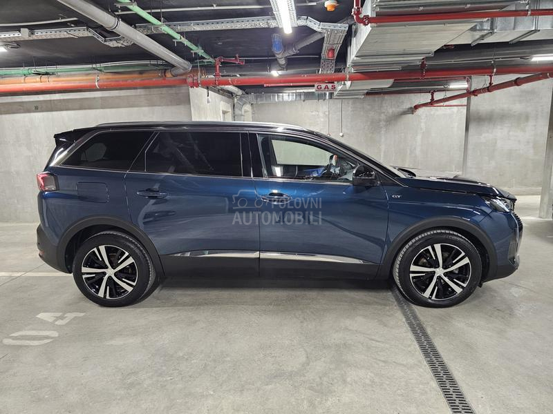 Peugeot 5008 2.0 hdi GT 180 Eat8