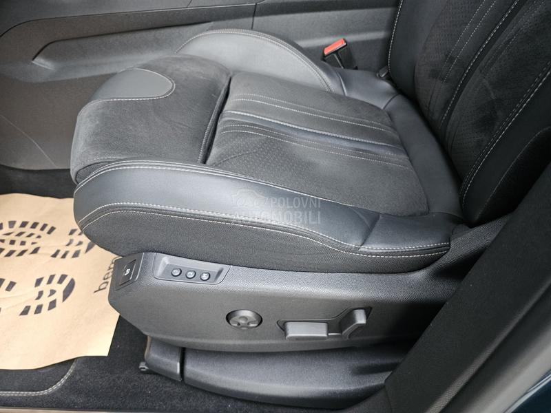 Peugeot 5008 2.0 hdi GT 180 Eat8