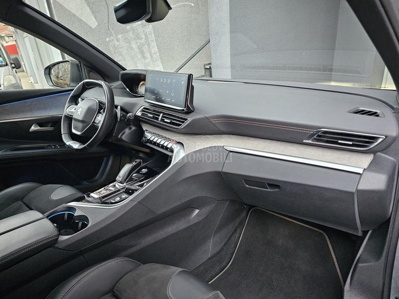 Peugeot 5008 2.0 hdi GT 180 Eat8