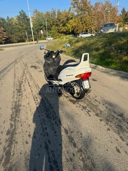 Suzuki Burgman