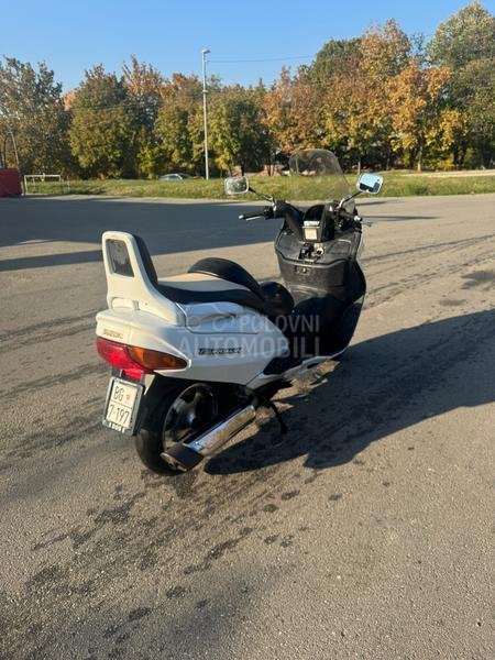 Suzuki Burgman