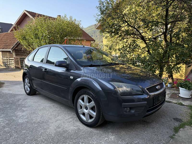 Ford Focus 1.6 AMBIENTE