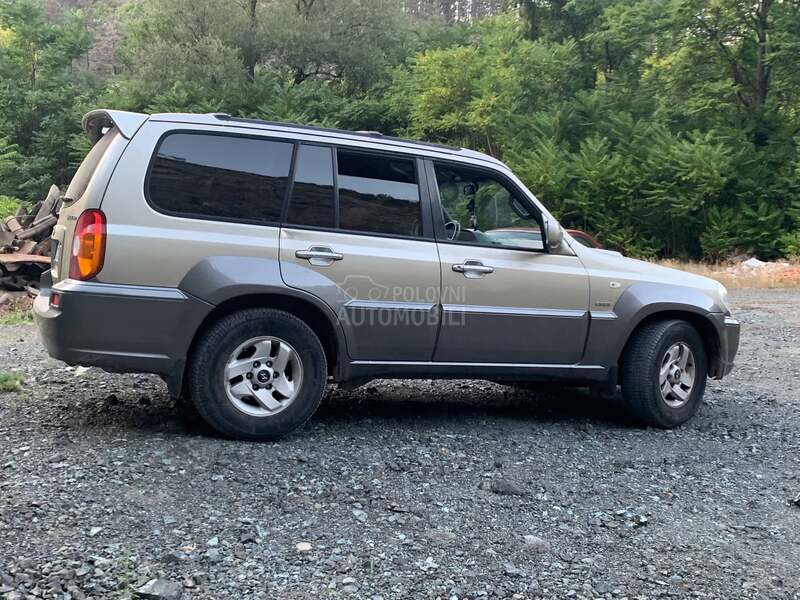 Hyundai Terracan 