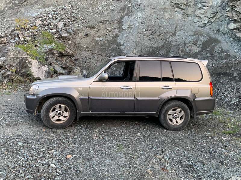 Hyundai Terracan 