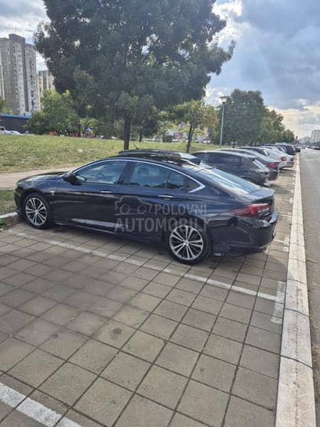 Opel Insignia OPC Line