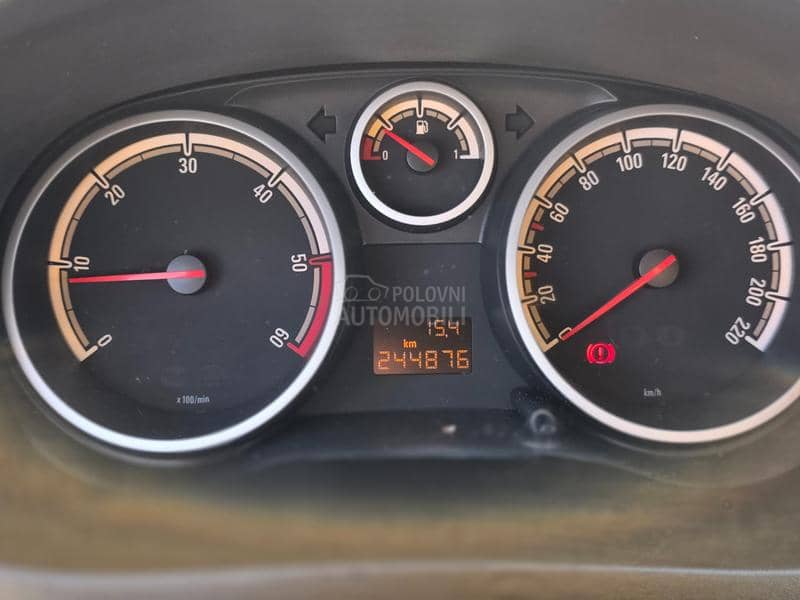 Opel Corsa D 1.3cdti