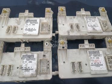 table sa osiguracima za Ford Focus od 2005. do 2010. god.