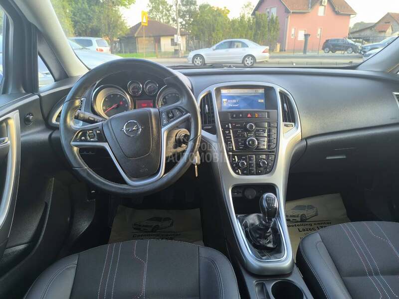 Opel Astra J 1.7 CDTI