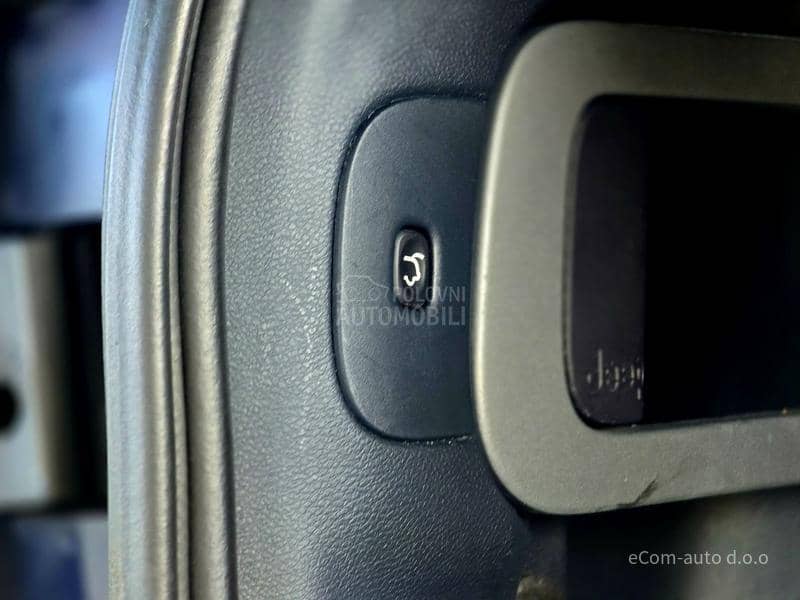 Jeep Cherokee 2.2d LIMITED A/T 4x4