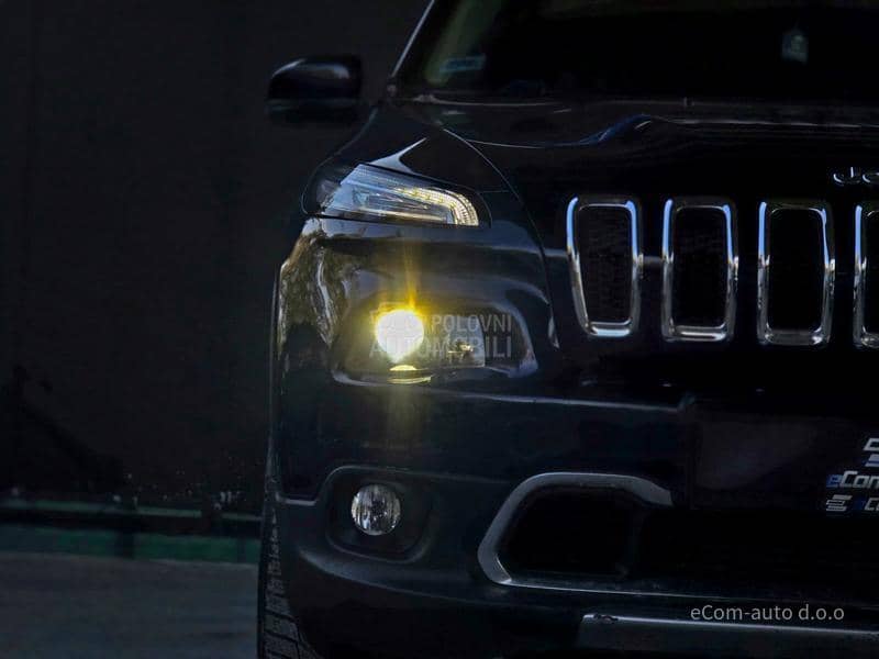 Jeep Cherokee 2.2d LIMITED A/T 4x4