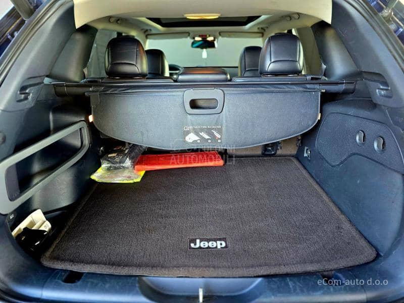 Jeep Cherokee 2.2d LIMITED A/T 4x4