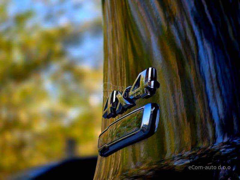 Jeep Cherokee 2.2d LIMITED A/T 4x4