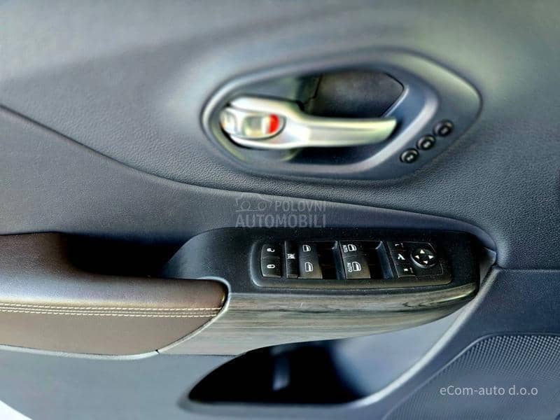 Jeep Cherokee 2.2d LIMITED A/T 4x4