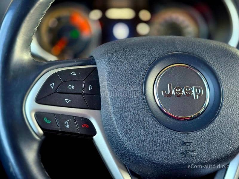 Jeep Cherokee 2.2d LIMITED A/T 4x4