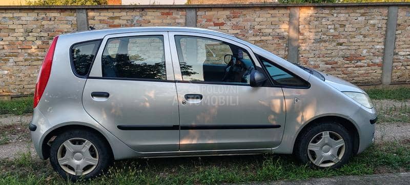 Mitsubishi Colt 1.3 2004.godište