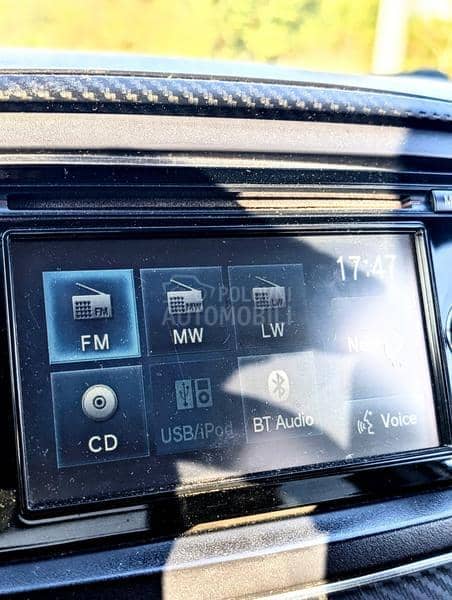 Mitsubishi Lancer INVITE