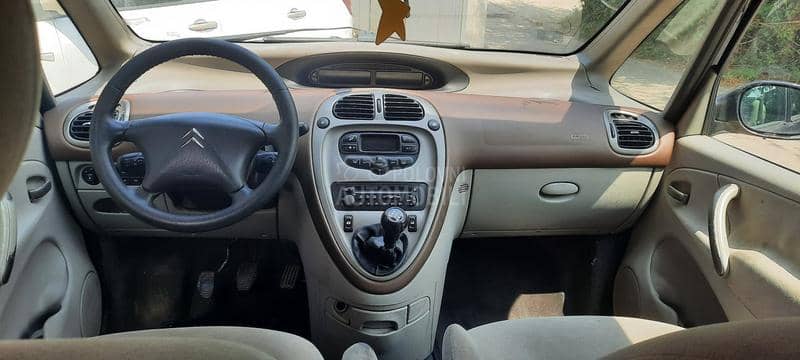 Citroen Xsara Picasso 1.8i 16v