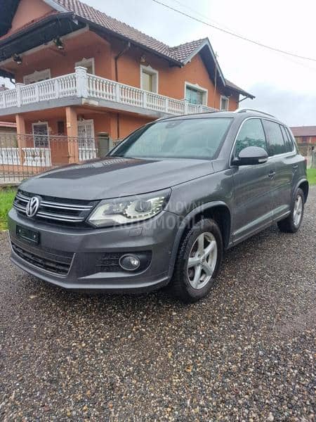 Volkswagen Tiguan 2.0 TSI
