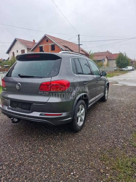 Volkswagen Tiguan 2.0 TSI