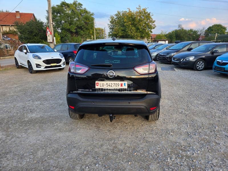 Opel Crossland X  