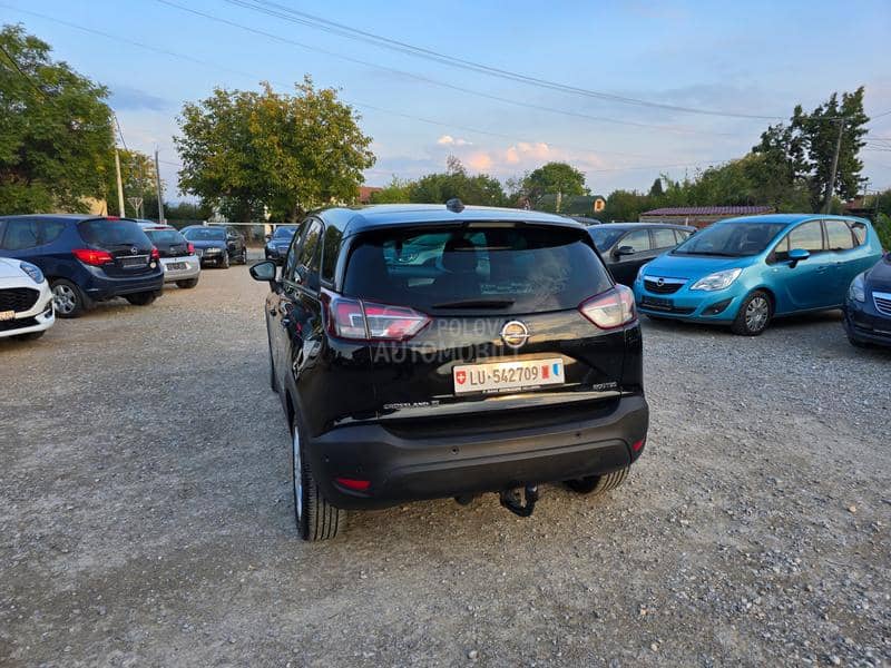 Opel Crossland X  