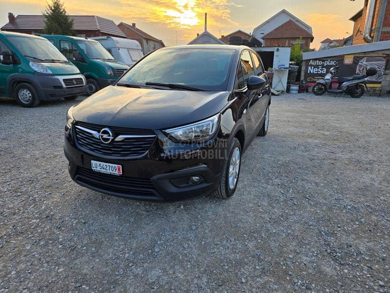 Opel Crossland X  