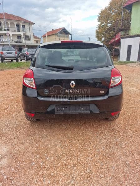Renault Clio 1.2 100