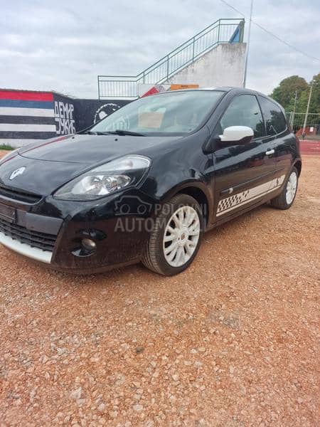Renault Clio 1.2 100