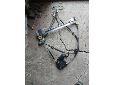 Podizac stakla za Alfa Romeo GT od 2004. do 2010. god.