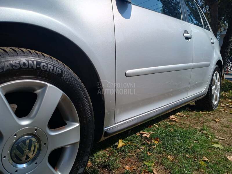 Volkswagen Golf 5 Samo 84000K.m