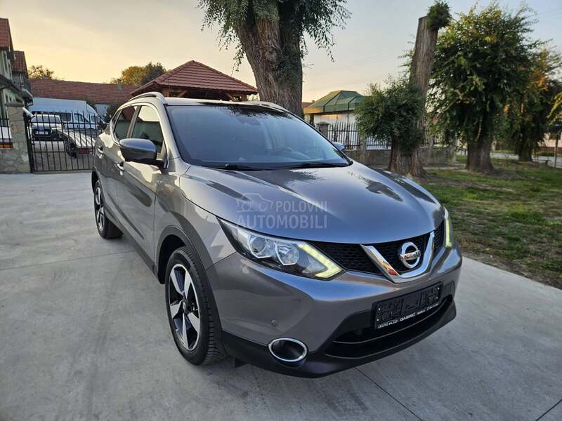 Nissan Qashqai 1.2b PANO/360KAM
