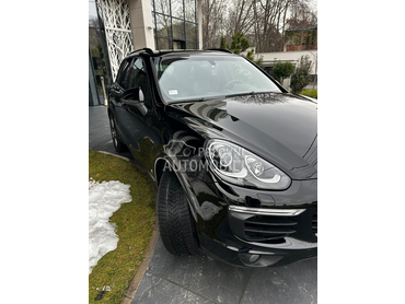 Porsche Cayenne Platinum Edition