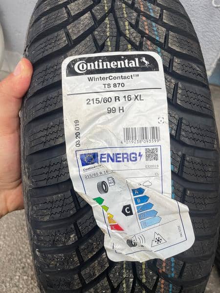 Continental 215/60 R16 Zimska