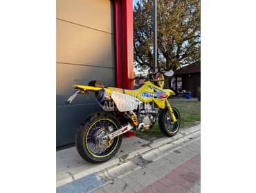 Suzuki DRZ 400 SM A2