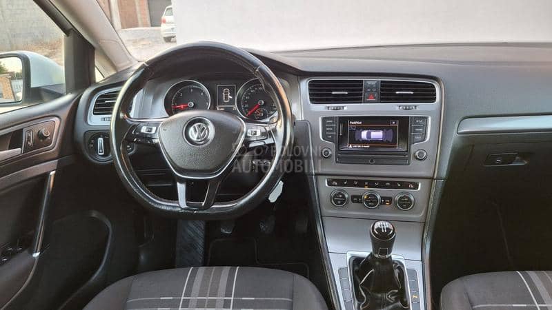 Volkswagen Golf 7 1.6tdi Bluemotion Volkswagen Golf 7 1.6tdi Bluemotion