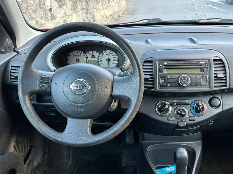 Nissan Micra 